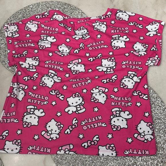 Hello kitty pajama set small - Picture 4 of 9